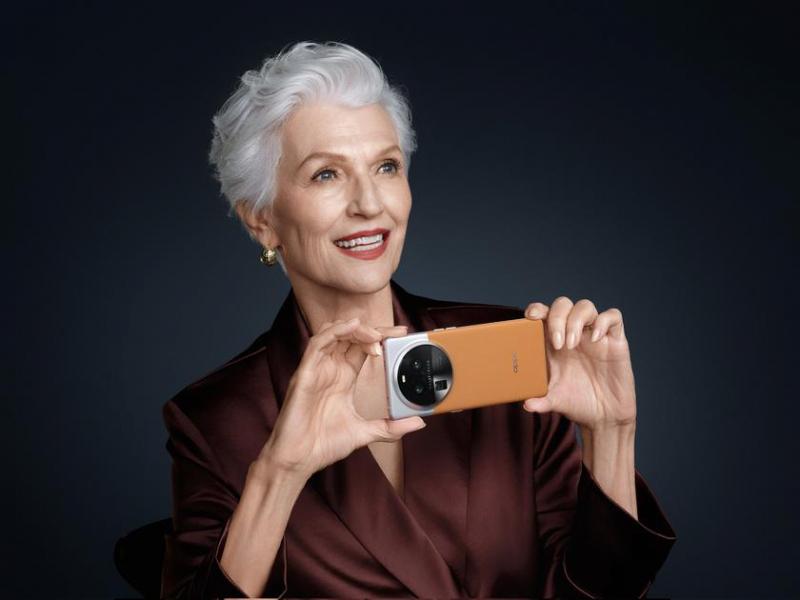Мати Ілона Маска стала амбасадором OPPO та рекламує смартфон Find X6 Pro