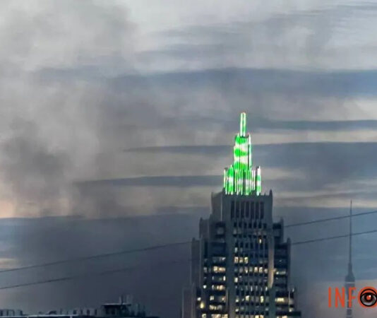 Москва снова в огне: горит новостройка в центре российской столицы — видео