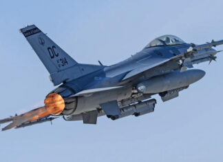 Пентагон разрешил истребителям F-16 полёт на сверхзвуковой скорости над Вашингтоном для перехвата Cessna 560 Citation V – бизнес-джет не выходил на связи и в итоге разбился