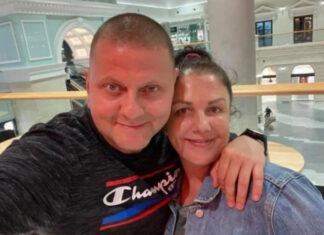 Похожие как брат и сестра: Залужный показал фото жены