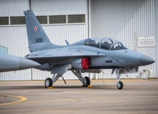 Польша начала получать лёгкие истребители FA-50 Fighting Eagle