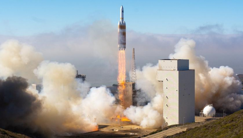 Ракета ULA Delta IV Heavy совершила предпоследнюю в своей истории миссию, отправив на орбиту секретный американский спутник-шпион