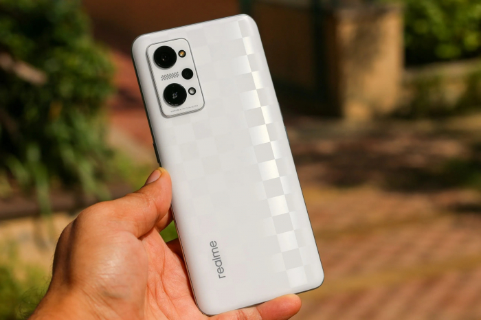 Realme GT Neo 3T: реинкарнация легендарного Realme GT Neo 2 раздается с огромной скидкой в ​​13 700