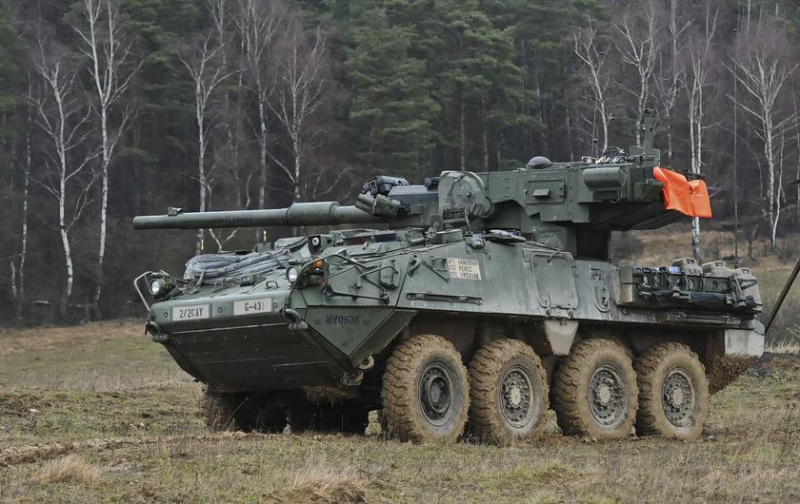 США анонсировали новый пакет военной помощи для Украины: боевые машины Bradley, Stryker, ПЗРК Stinger, ПТРК Javelin и 155-мм боеприпасы