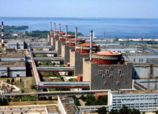 Уровень воды в резервуарах ЗАЭС из-за подрыва дамбы Каховской ГЭС падает — глава МАГАТЭ Грооси