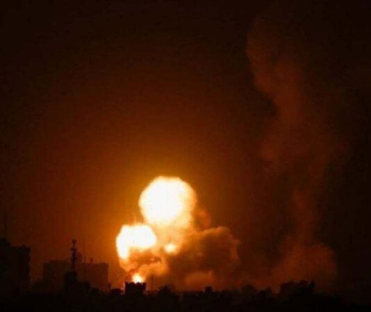 В Курске раздались взрывы — власти сообщили об атаке украинских дронов