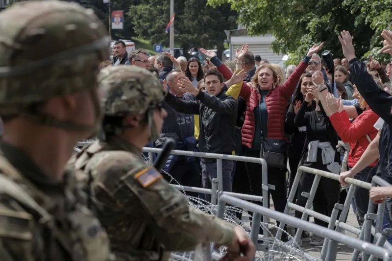 Все, чтобы остановить протесты: Косово заявило о готовности к новым выборам