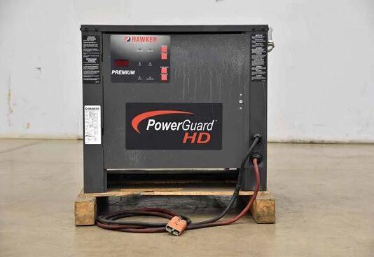 Пуско-зарядные устройства для аккумуляторов: удобство и эффективность в одном