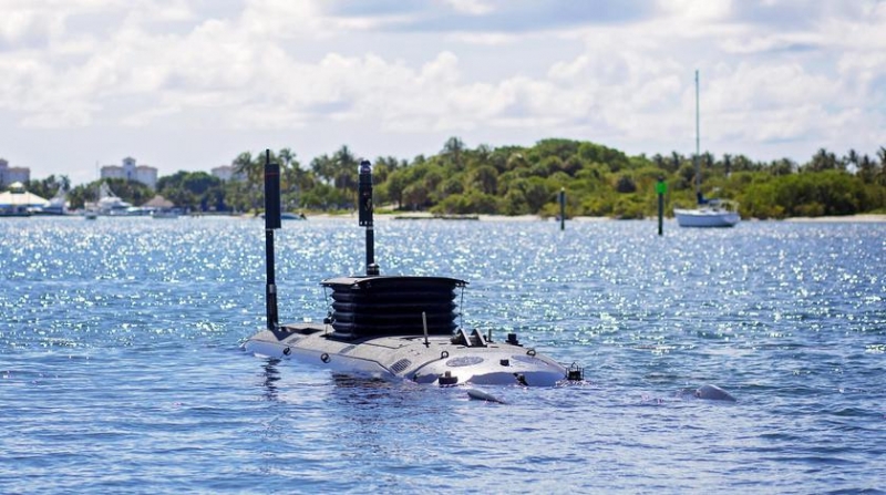 ВМС США приняли на вооружение мини-подводную лодку специального назначения Dry Combat Submersible