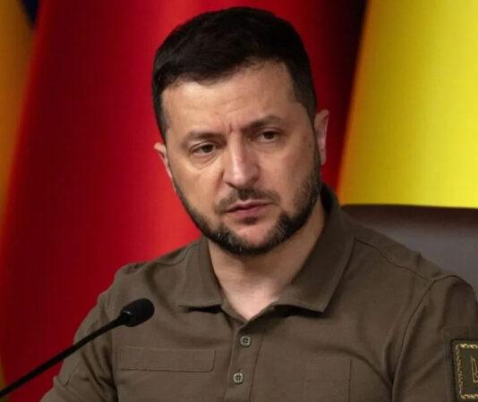 Зеленский посоветовал россиянам бежать из Крыма, пока еще работает Керченский мост