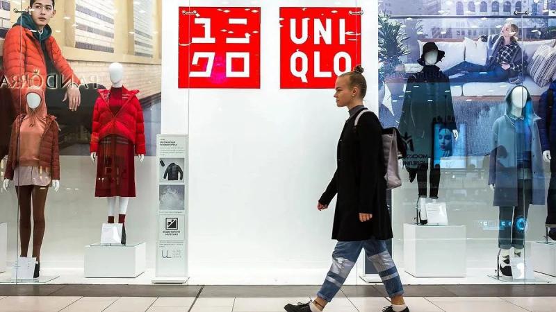 Японский производитель одежды Uniqlo полностью уходит с российского рынка