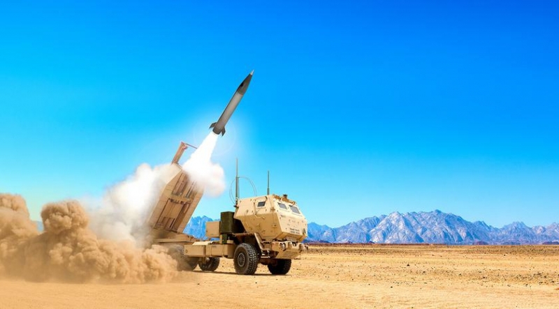 Lockheed Martin получает 44,3 миллиона долларов на раннее производство высокоточной ракеты с дальностью 500 км для замены баллистических ракет ATACMS