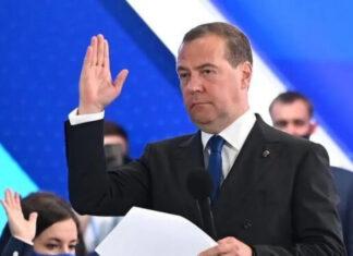 Медведев допустил «присоединение» территорий Абхазии и Южной Осетии к России