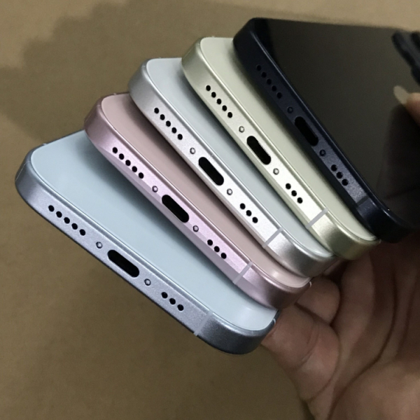 Новые изображения макетов Apple iPhone 15 и iPhone 15 Pro демонстрируют цвета и дизайн