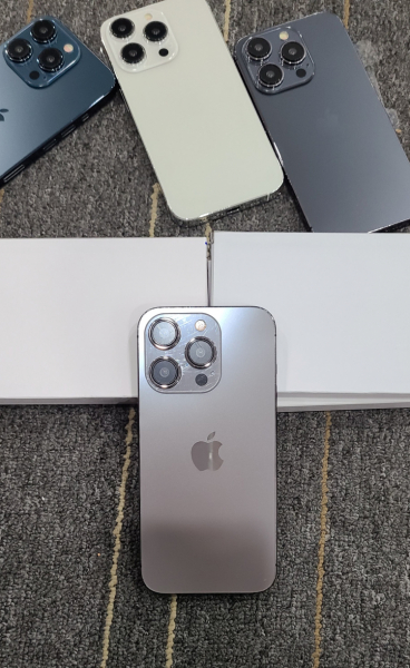 Новые изображения макетов Apple iPhone 15 и iPhone 15 Pro демонстрируют цвета и дизайн