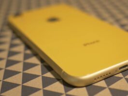 Один из лучших смартфонов современности iPhone XR по акционной цене всего от 9350