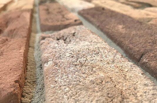 Какой кирпич для стены выбрать?