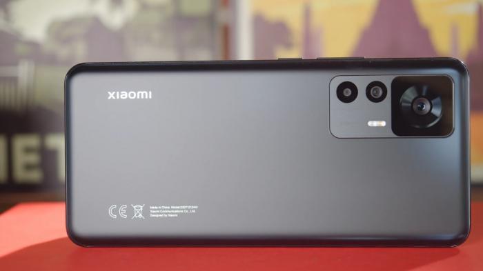 Распродажа Xiaomi 12T: спешите поймать лучший флагман за свою цену со скидкой всего 12 865