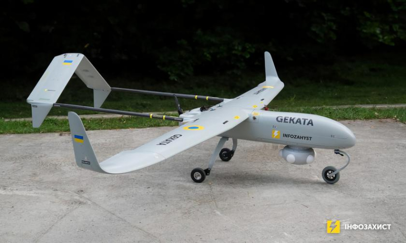 В Украине начинают испытывать новый разведывательный БПЛА Gekata, он сможет находиться в воздухе до 12 часов и обнаруживать цели на расстоянии до 450 км