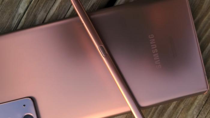 Отличная цена на Samsung Galaxy Note 20: приобретите крутой смартфон со стилусом всего за 8612