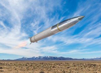 Американская ракетная система HIMARS впервые запустила новый высокоточный боеприпас ER GMLRS на дальность 150 км