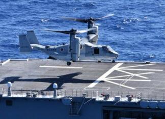 Американский конвертоплан V-22 Osprey впервые в истории совершил посадку на вертолётоносец Военно-морских сил самообороны Японии