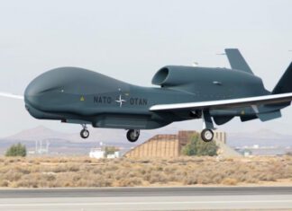 Американский стратегический дрон RQ-4B Global Hawk выполнил 7-часовую миссию над Чёрным морем, приблизившись на расстояние 150 км от Крыма