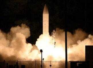 Американское гиперзвуковое оружие LRHW с ракетой Dark Eagle не сможет достичь боевой готовности до конца 2023 финансового года