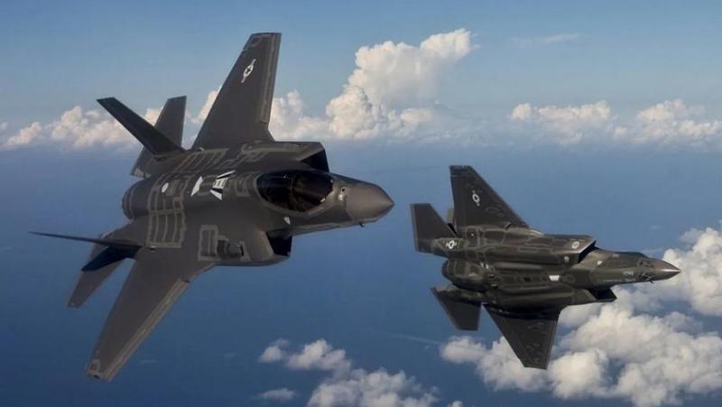 Австралия впервые в своей истории отправила в Индонезию шесть истребителей пятого поколения F-35 Lightning II для отработки воздушных боев