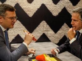 Блинкен после ужина в киевском McDonald’s анонсировал миллиардную помощь Украине и скорую встречу Зеленского с Байденом