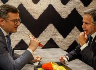 Блинкен после ужина в киевском McDonald’s анонсировал миллиардную помощь Украине и скорую встречу Зеленского с Байденом