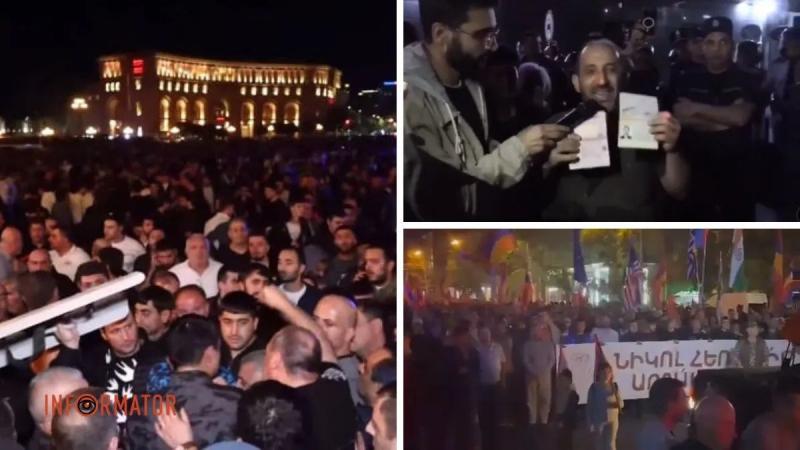 Будь ты проклята, империя зла - ереванские протестующие рвут российские паспорта у посольства, столкновения с полицией продолжаются: видео