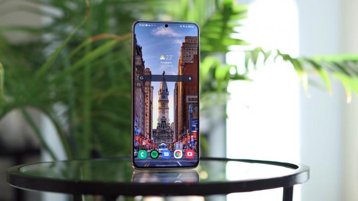 Цена снижена! Превосходный смартфон с громким именем Samsung Galaxy S21+ предлагает непревзойденный пользовательский опыт всего за 10 411