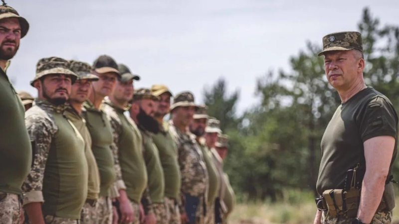 Генерал Тарнавский: Вооруженные силы Украины находятся между первой и второй линией обороны