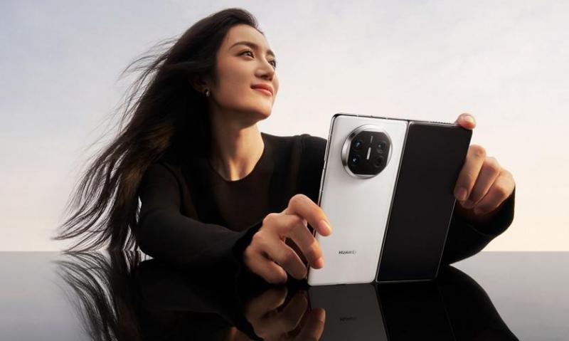 Компания Huawei объявила цены на складной смартфон Mate X5 со спорным процессором Kirin 9000S — топовая версия стоит $2335
