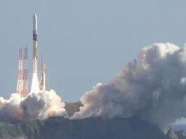 Япония отправила космический зонд к Луне