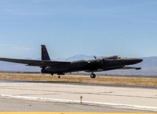 Культовый стратегический самолёт U-2 Dragon Lady совершил первый полёт с обновлённой авиационной электроникой
