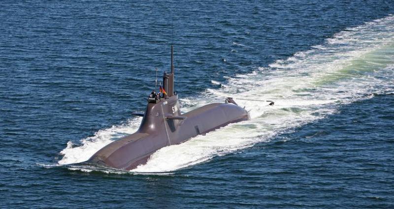 Немецкая компания ThyssenKrupp Marine Systems хочет продать Польше дизель-электрическую подводную лодку Тип 212 Common Design