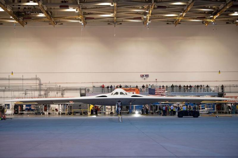 Northrop Grumman приступила к наземным испытаниям двигателей атомного бомбардировщика B-21 Raider — первый в мире самолет шестого поколения дебютирует в 2023 году
