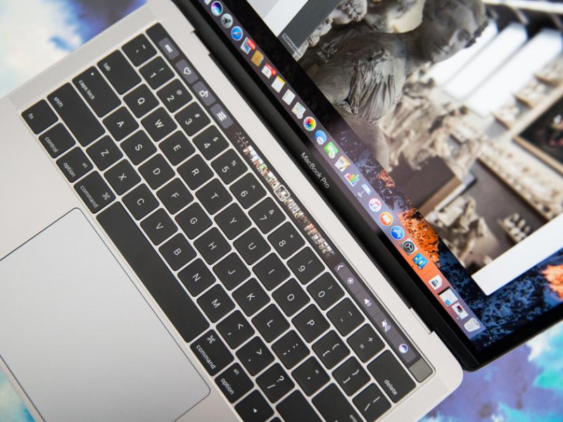Ноутбуки MacBook Pro 2017 года официально считаются винтажными продуктами Apple