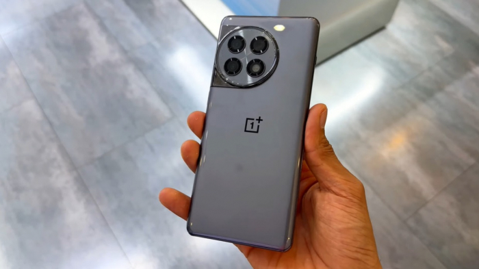 Новинка OnePlus Ace 2 Pro по максимальной цене с зарядкой 150 Вт и самой быстрой оперативной памятью объемом 24 ГБ всего за 17 920 долларов