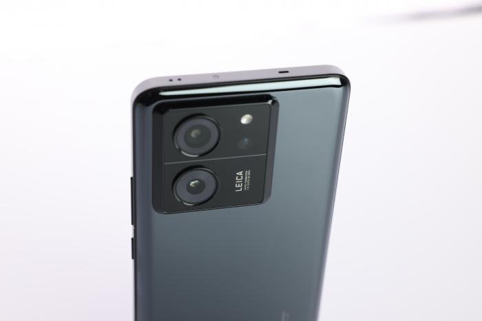 Новый! Xiaomi 13T — флагман с камерой Leica и экраном 1,5К от 16 792