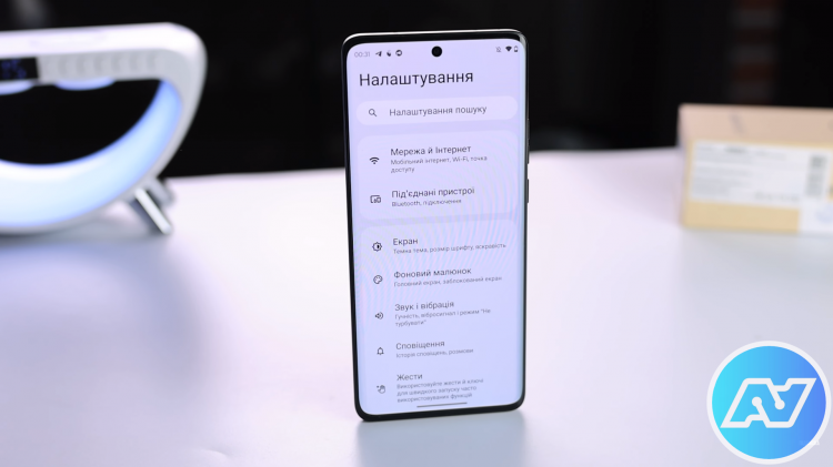 Обзор Motorola Edge 40 - плюсы и минусы, характеристики, цена, фото