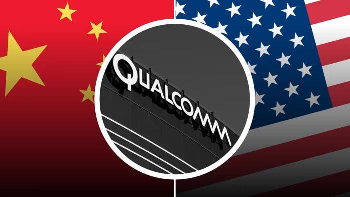 Один из лидеров производства мобильных чипов компания Qualcomm начала сокращение персонала в своем шанхайском офисе.