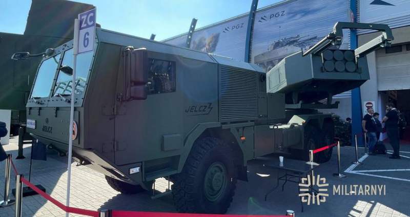 Польша представила американский ракетный комплекс HIMARS на отечественном колесном шасси Jelcz 663.45 T60 TS 6×6