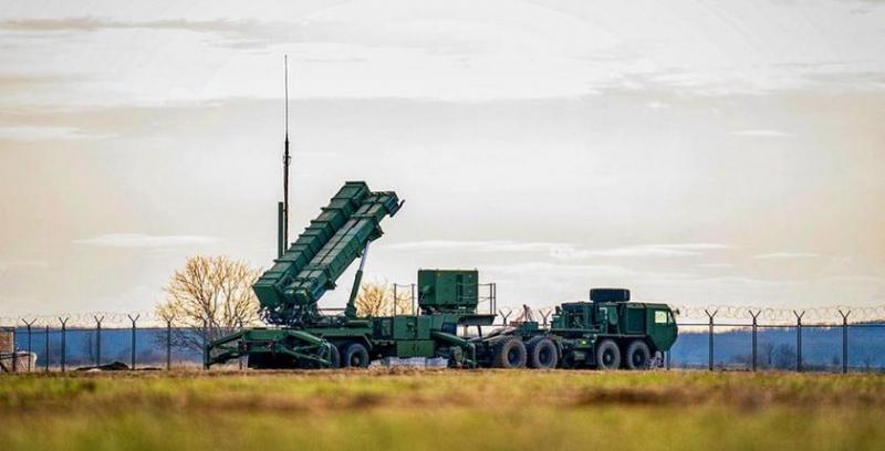 После прибытия американских истребителей F-16 Fighting Falcon Румыния перебрасывает системы ПВО к границе с Украиной для защиты от российских БПЛА