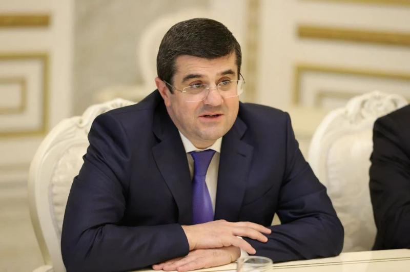Президент новый, но влияние то же. В подконтрольном Москве Карабахе прошли выборы главы сепаратистского анклава