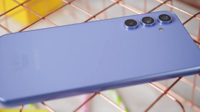 Флагманский дизайн Samsung Galaxy A54 за небольшую цену всего от 9724