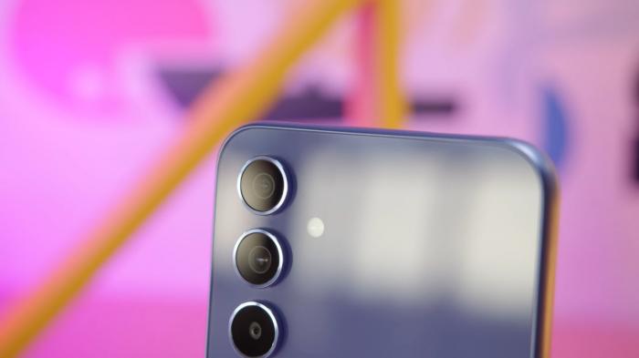 Флагманский дизайн Samsung Galaxy A54 за небольшую цену всего от 9724