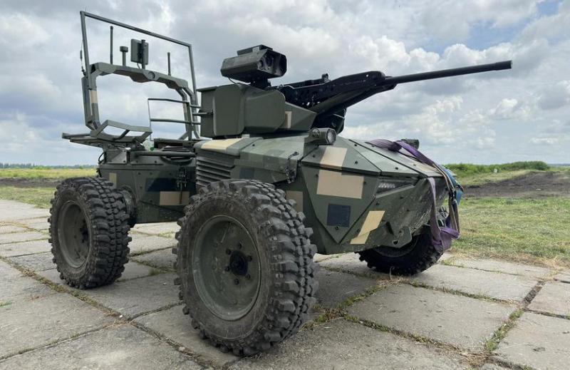 Силы обороны Украины испытывают беспилотного робота Ironclad с тепловизионной камерой и боевой турелью «ШаБля М2» в реальных боевых условиях»